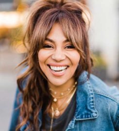 Amber Robinson